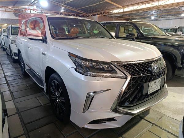 Lexus for sale in Iraq